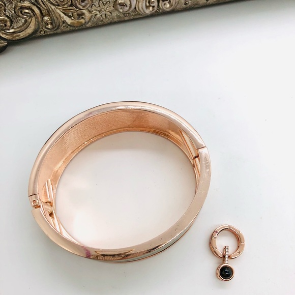 Vintage Microscopic Love Pendant & Glitter Bracelet - Picture 15 of 16